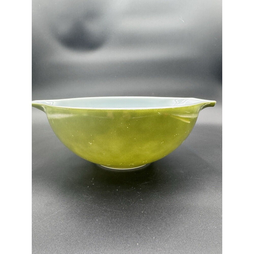 Pyrex Vintage Cinderella Mixing Bowl 444 4 Quart